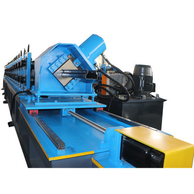 Zaawansowane precyzyjne magazynowanie stojące regały półki Panel Roll Forming Machine dla przemysłu