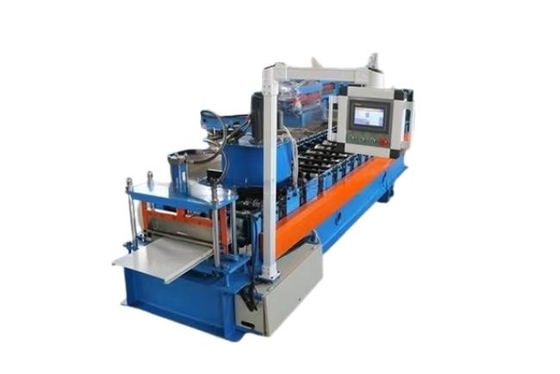 Metalowe ściany i Soffit Profile Roll Forming Machine dla gładkich i pięknych produktów końcowych