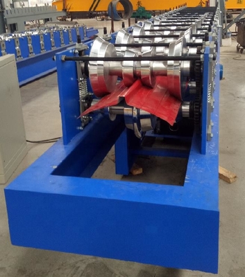 4kw Wysokiej Wydajności Ridge Cap Roll Forming Machine For Seamless Roofing System
