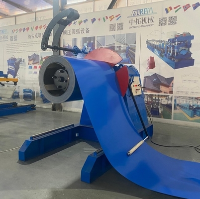 Wszechstronna krok płytek dachowych arkuszy Rolling Forming Machine W rosyjskim