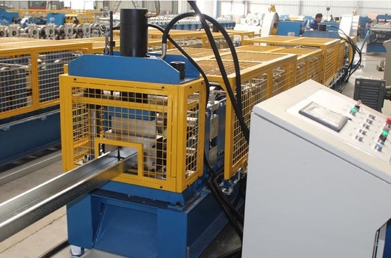 Hydrauliczne Perforacja 18 stacji C Purlin Roll Forming Machine PLC