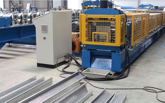 Hydrauliczne Perforacja 18 stacji C Purlin Roll Forming Machine PLC