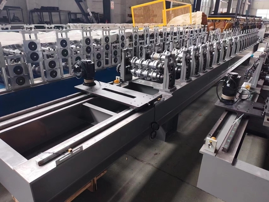 Automatyczny system sterowania i strzyżenia Soffit Panel Rolling Forming Machine dla płynnego działania