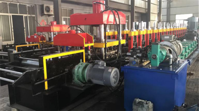 alibaba ekspresowa stal ocynkowana Guardrail Highway Roll Forming Machine